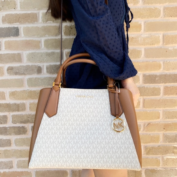 ‼️SALE‼️ Michael Kors Satchel Wallet SET - Picture 6 of 8